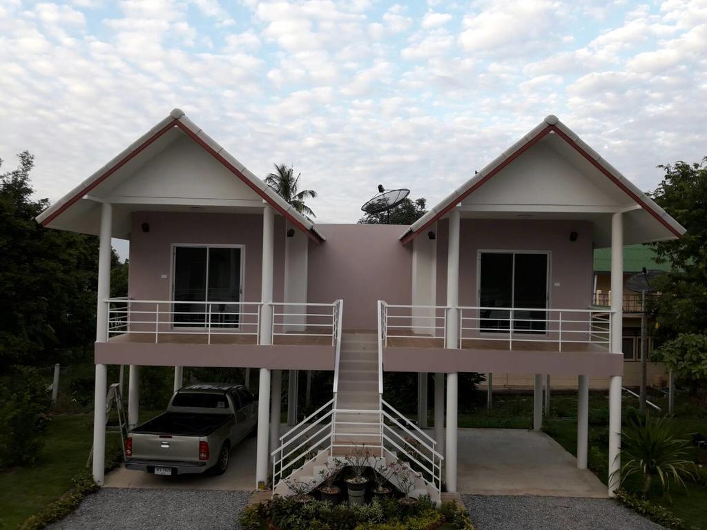 Baan Suan Geb Tawan Hotel Lopburi Kültér fotó