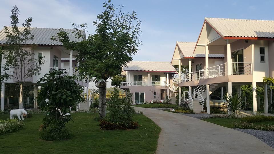 Baan Suan Geb Tawan Hotel Lopburi Kültér fotó