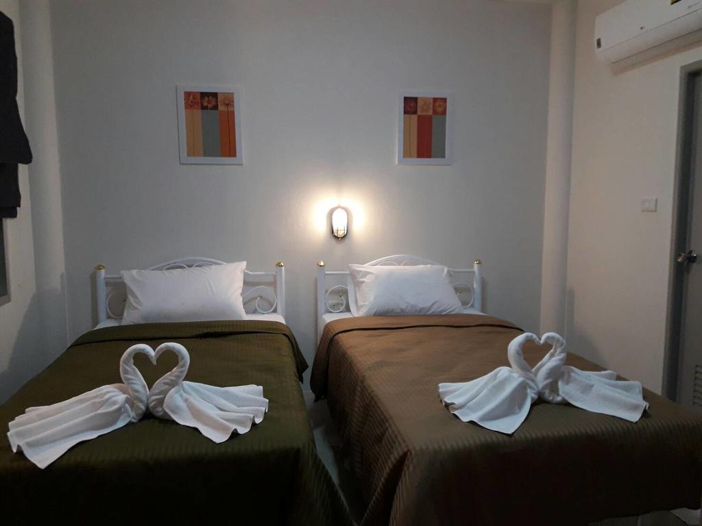 Baan Suan Geb Tawan Hotel Lopburi Kültér fotó