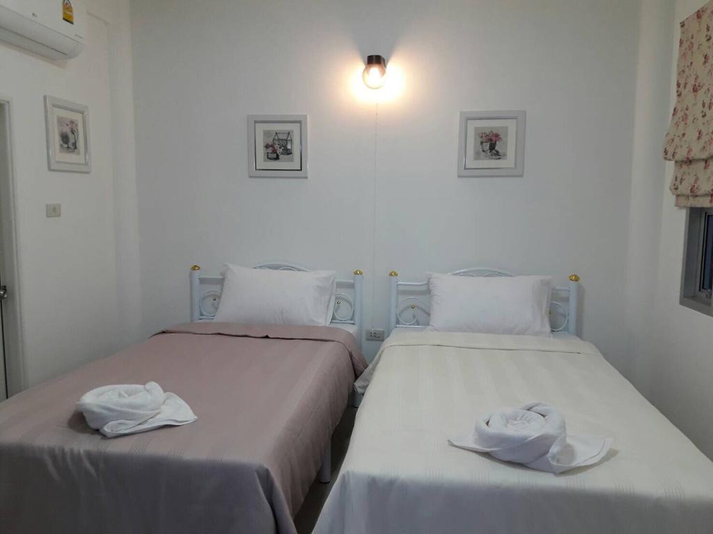 Baan Suan Geb Tawan Hotel Lopburi Kültér fotó